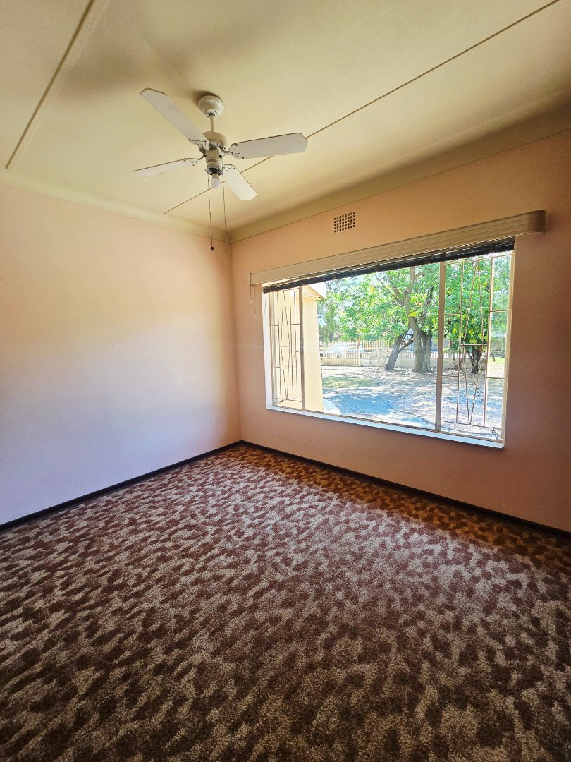 4 Bedroom Property for Sale in La Hoff North West